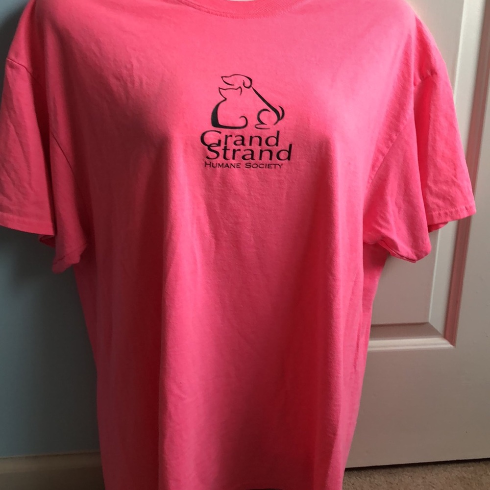 Gildan shirt size XL. Humane Society.  Pink